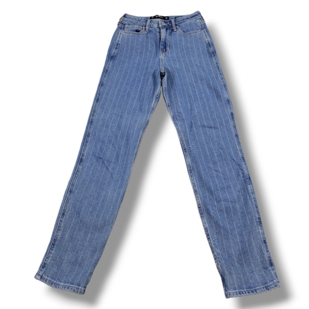 Hollister Ultra High Rise Mom Jean Hollister Vintage Stretch Jeans Size 1R 24x29